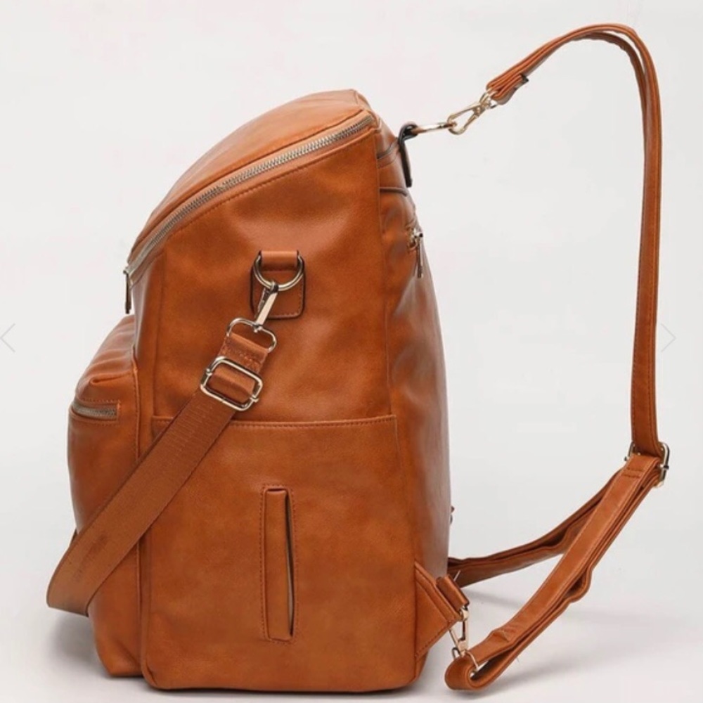 Baby Exo Vegan Leather Diaper Backpack - Picture 5 of 10